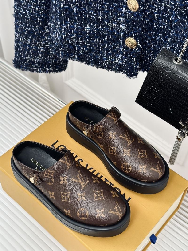 Louis Vuitton Slippers